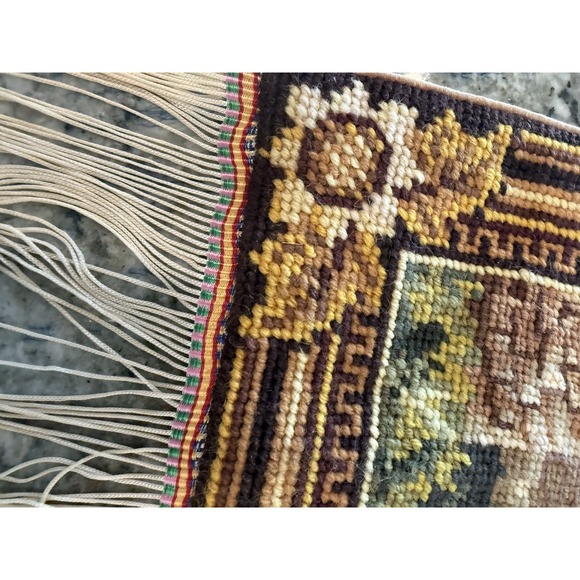 Vintage Great Wall Of China Tapestry Wall Hanging 38" X 20" With Fringe Asian - Picture 5 of 6